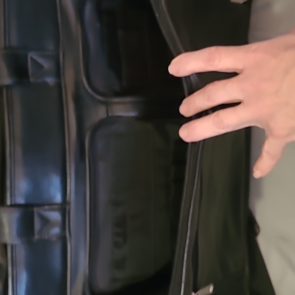 Wilson's sturdy work/laptop bag - Picture 3 of 9